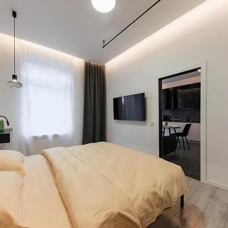 Luxury Apartments Laborca Uschhorod Exterior foto