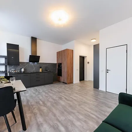 Luxury Apartments Laborca Uschhorod Exterior foto