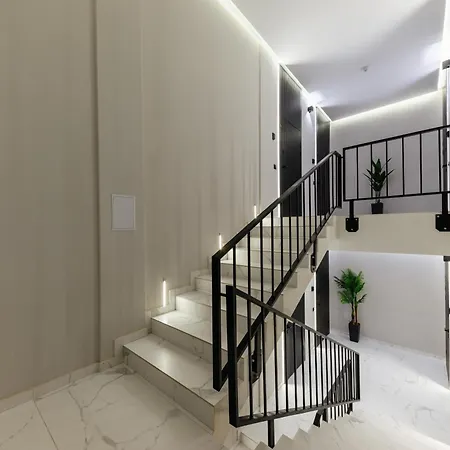 Luxury Apartments Laborca Uschhorod Exterior foto