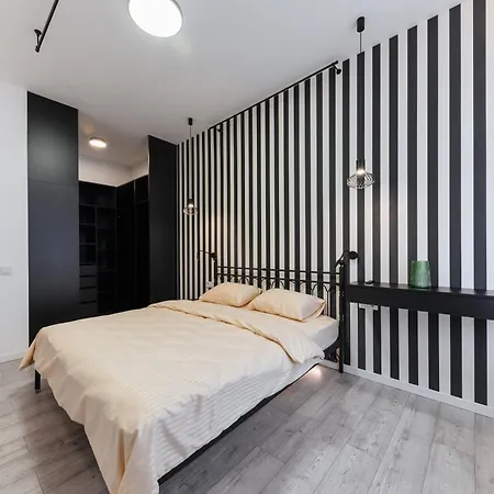 Luxury Apartments Laborca Uschhorod Exterior foto