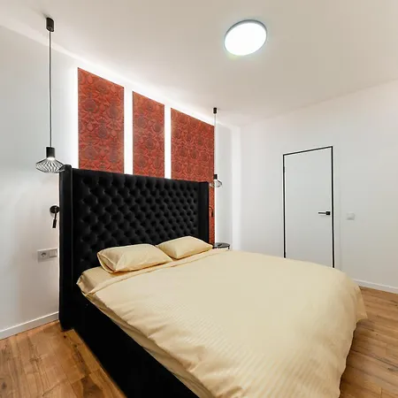 Luxury Apartments Laborca Uschhorod Exterior foto