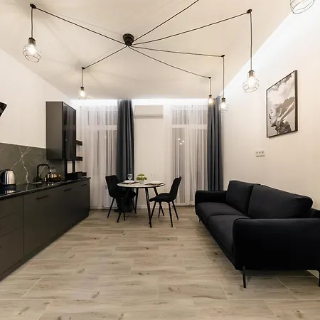 Luxury Apartments Laborca Uschhorod Exterior foto