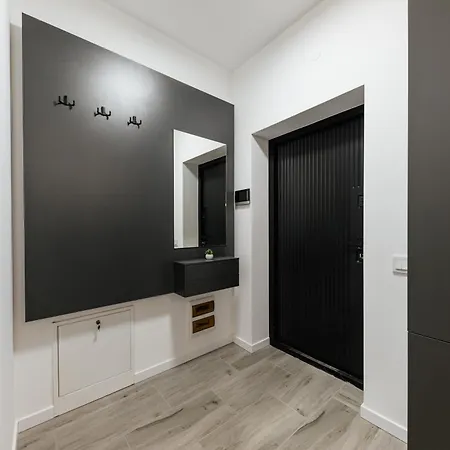 Luxury Apartments Laborca Uschhorod Exterior foto