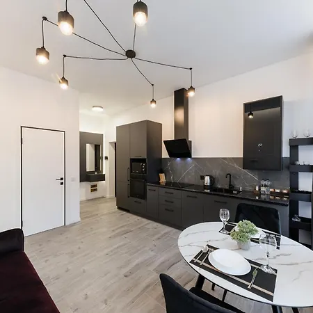 Luxury Apartments Laborca Uschhorod Exterior foto