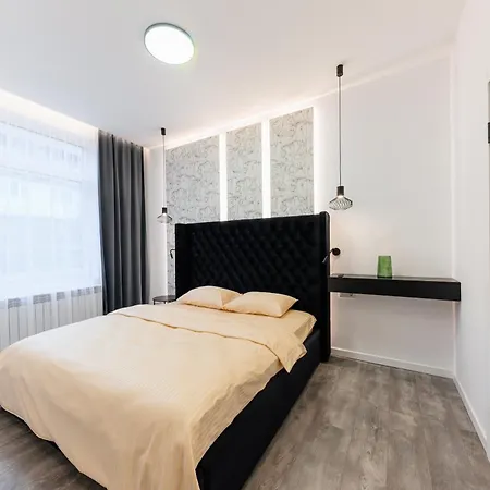 Luxury Apartments Laborca Uschhorod Exterior foto