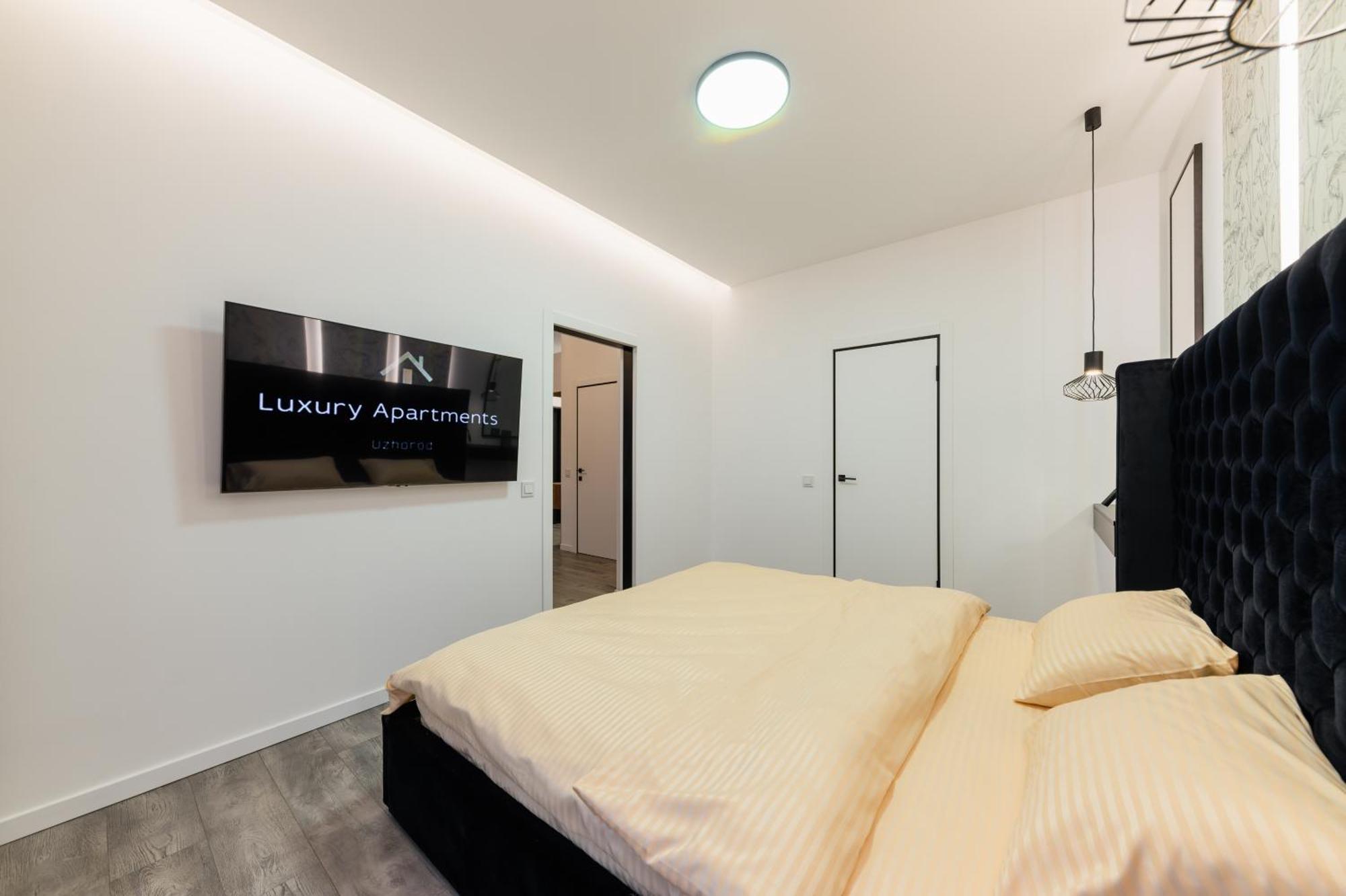 Luxury Laborca *