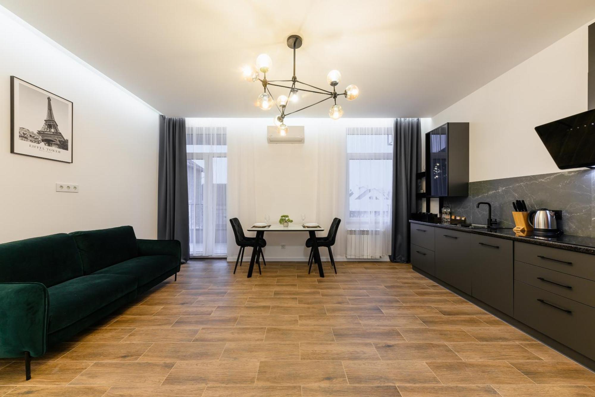 Luxury Laborca